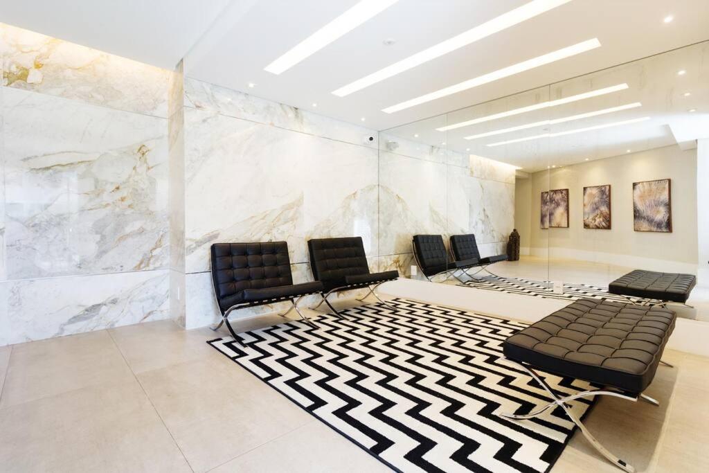 Studio Moderno Ap 32 Soho Life 库里提巴 外观 照片